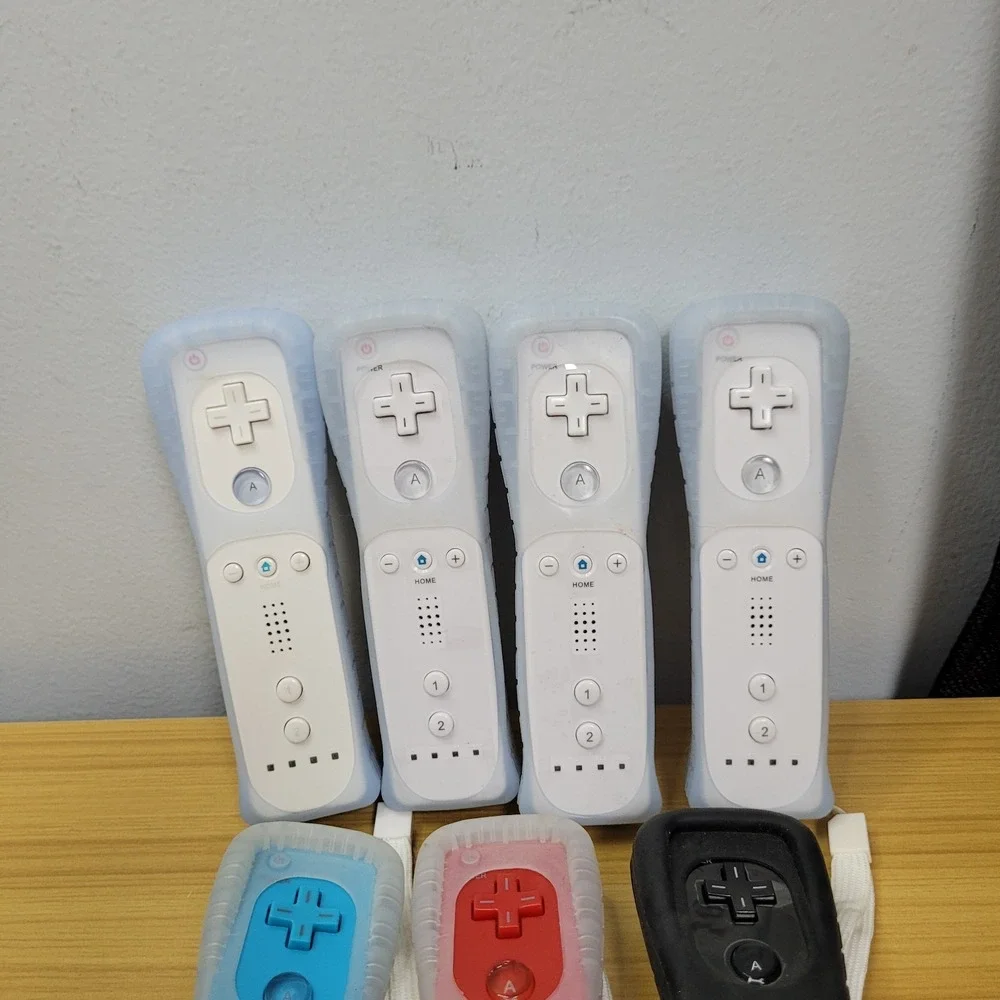 3rd Party Wii Controllers Lot of 7 Mixed Bundle Lot for Nintendo Tested Working